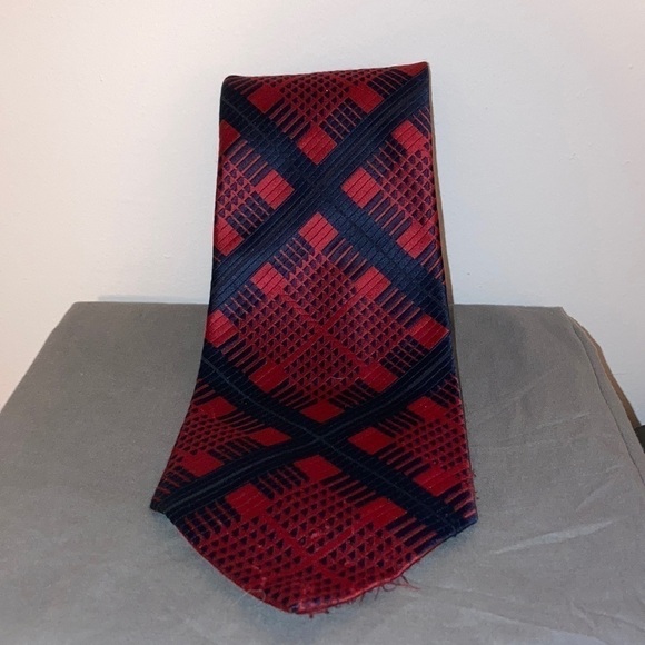 𝅺Christian Dior Navy & Red Tie - Picture 1 of 4